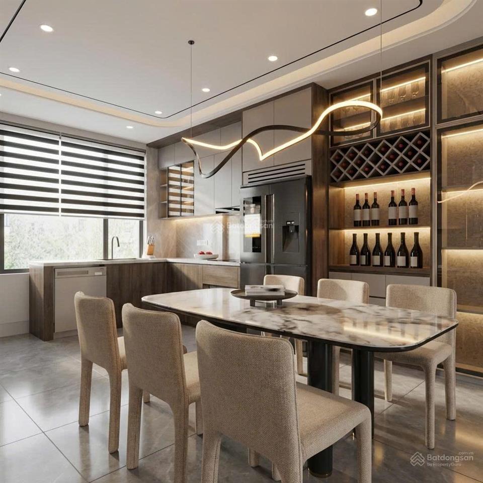 Bán nhà phân lô phố nguỵ như con tum thanh xuân. dt 32m2 6tầng thang máy. giá 13,8 tỷ.