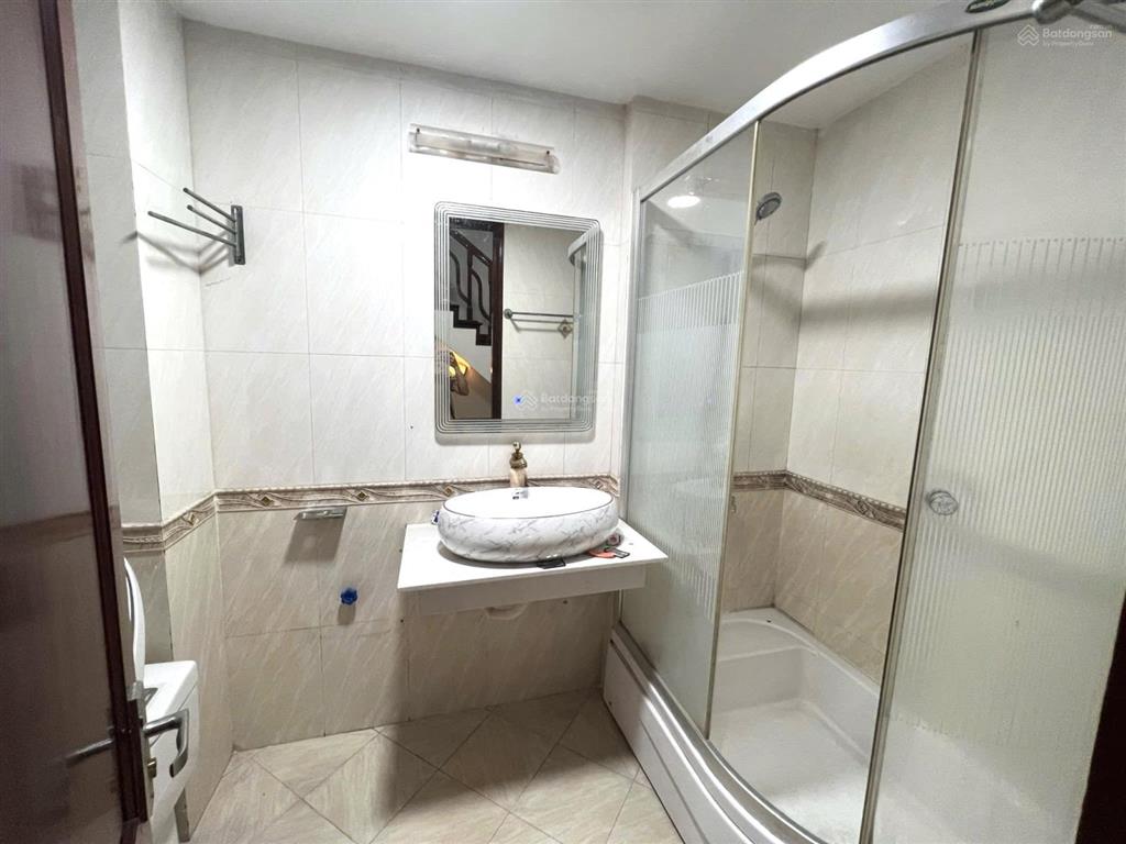 Bán nhà lô góc mặt phố nguyễn ngọc nại thanh xuân dt 65m2 8 tầng. kd sầm uất. giá bán 50 tỷ
