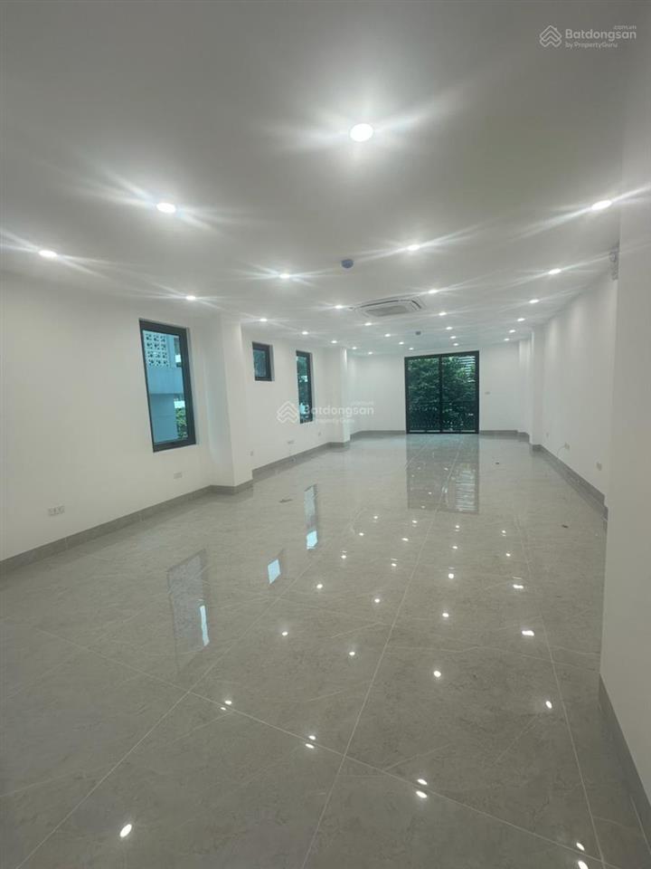 Bán nhà lô góc mặt phố nguyễn ngọc nại thanh xuân dt 65m2 8 tầng. kd sầm uất. giá bán 50 tỷ