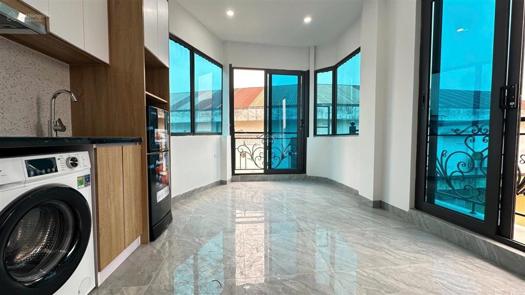 Bán tòa nhà apartment chung cư mini phố lương thế vinh, thanh xuân. dt 85m2 9 tầng lô góc 3 thoáng