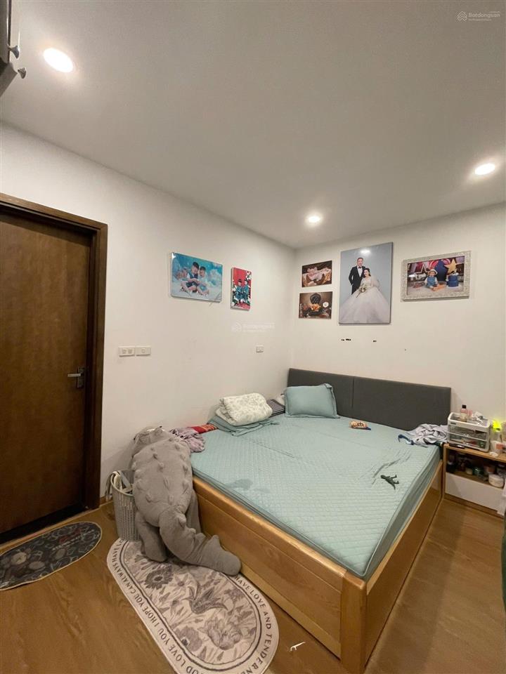 Bán căn hộ chung cư ct1a vov mễ trì, lương thế vinh, nam từ liêm. 72m2 2 ngủ full đồ. giá 5,5 tỷ