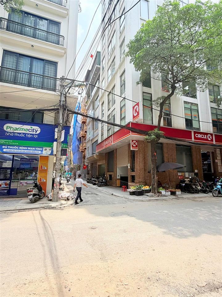Bán nhà phố nghĩa đô, cầu giấy. 65m2 5 tầng mặt tiền 4,7m. giá 26 tỷ.  0912 259 ***
