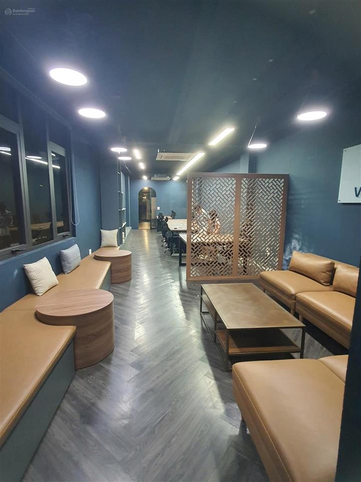 Cho thuê văn phòng nhà mặt phố khâm thiên một sàn diện tích 105m2 hoặc 2 sàn diện tích 210m2
