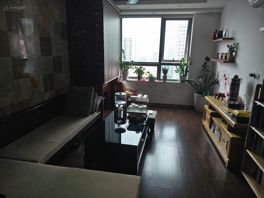 Chính chủ cho thuê căn hộ chung cư n03t1 giá rẻ, khu ngoại giao đoàn, 105m2, 3 phòng ngủ