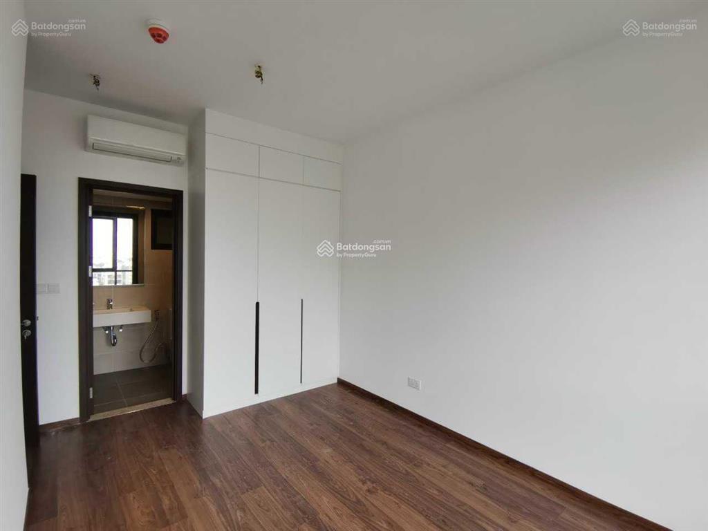 Cho thuê gấp one verandah, dt 81m2 2pn 2wc nội thất cơ bản, giá chỉ 17tr/th,  0908 833 ***