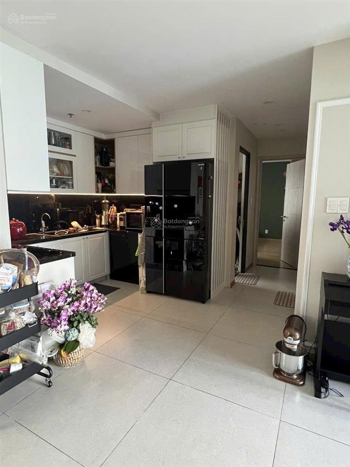 Bán căn hộ new city, dt 102m2 3pn 2wc, giá tốt 8.8ty bao hết, tầng đẹp view thoáng,  0908 833 ***