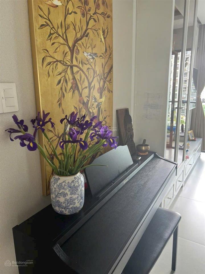 Bán căn hộ new city, dt 102m2 3pn 2wc, giá tốt 8.8ty bao hết, tầng đẹp view thoáng,  0908 833 ***