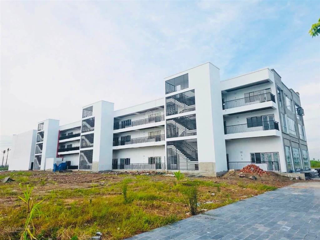 Chính chủ cần tiền gấp bán 2000 m2 công nghiệp telin kim bài giá 7.5 tr/ m2.  0904 588 ***