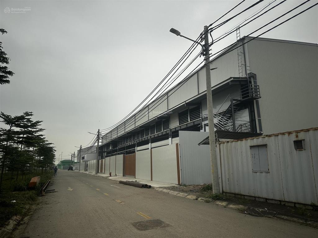 Bán kho, nhà xưởng 1003m2 tại cụm công nghiệp phương trung, giá 13,9 tr/m2 sẵn sổ đỏ 0904 588 ***