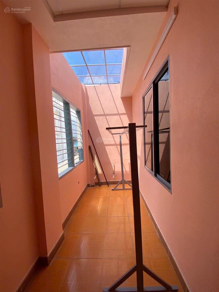 Bán nhà 2.5 tầng  đất rộng 112 m2  9 phòng cho thuê kiệt ô tô 5m  phường hoà cường  đà nẵng