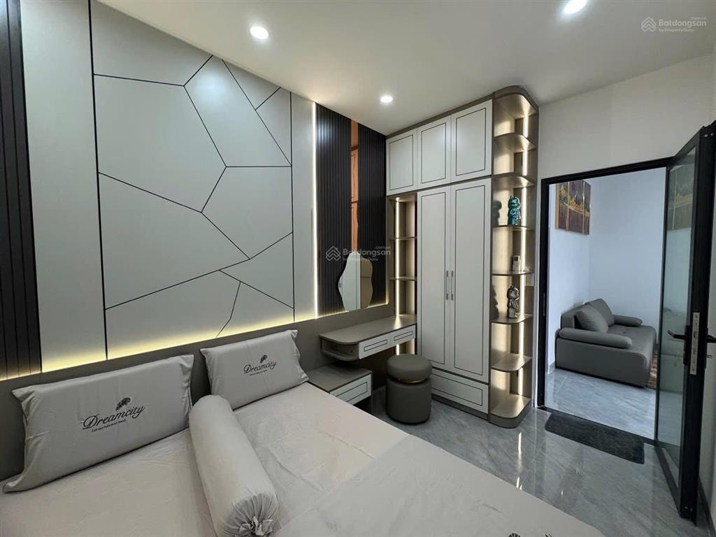 4.x !!! nhà 3 tầng 2 mặt kiệt trần cao vấn  thanh khê  đà nẵng cách biển vài bước chân