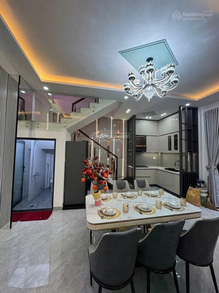 4.x !!! nhà 3 tầng 2 mặt kiệt trần cao vấn  thanh khê  đà nẵng cách biển vài bước chân