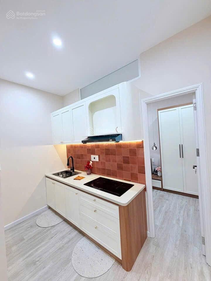 Gần 4 tỷ  3 phòng ngủ! nhà đẹp 2 tầng k2.5m hải phòng thông lê duẩn  tt đà nẵng