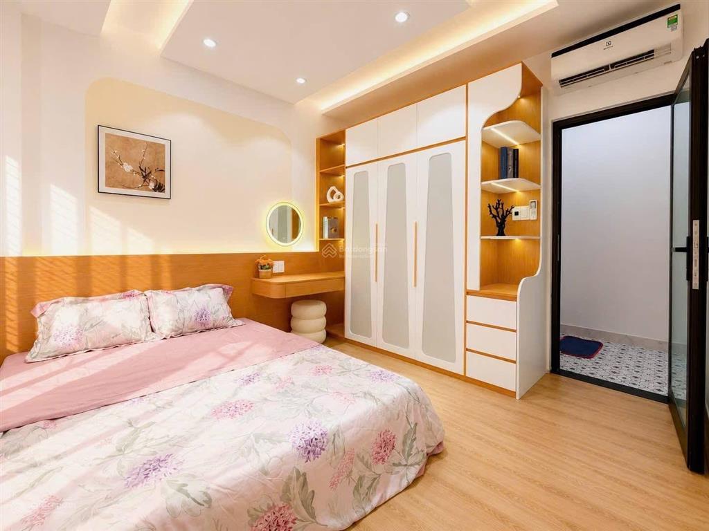 Bán nhà đẹp 3 phòng ngủ k3m đống đa  trung tâm hải châu  đà nẵng chỉ 4,x