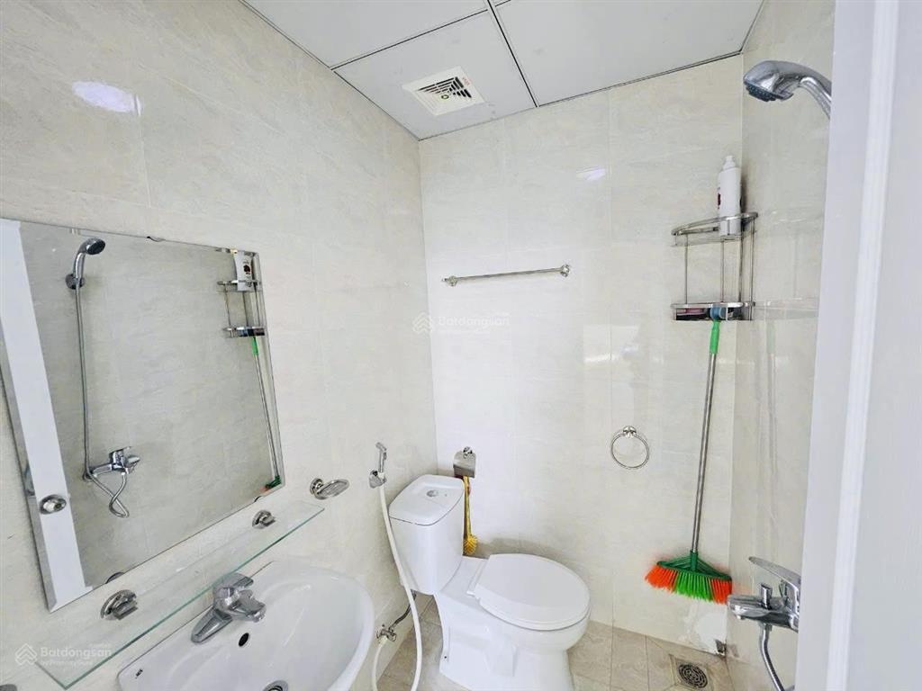 Chính chủ gửi bán căn số 22 tầng đẹp giá 2 tỷ 870(đã nới nhà vệ sinh)