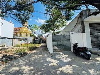 Chính chủ bán nhà + đất mặt tiền đường 23/10  nha trang