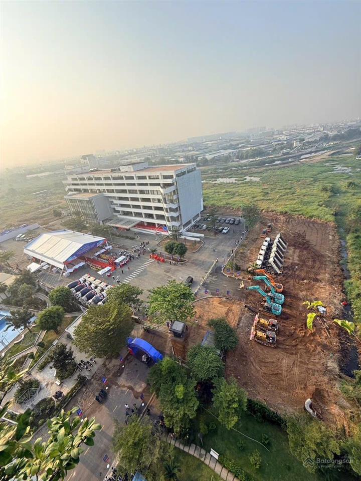 Bán căn nhà phan văn hớn quận 12