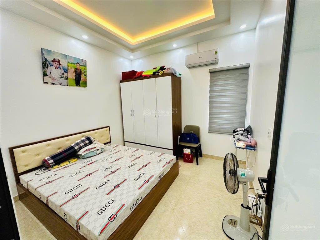 Cho thuê nhà riêng 3 tầng mới, full nội thất