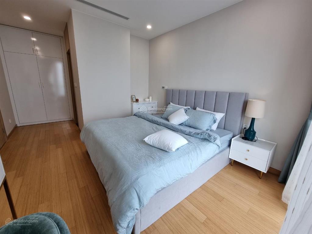 Cho thuê gấp căn hộ 3 phòng ngủ the zei đầy đủ nội thất giá 24 triệu. 0966 573 ***
