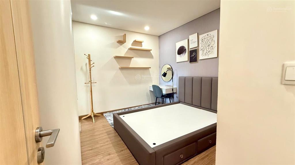 Cho thuê căn hộ 2 phòng ngủ đủ đồ sky park cầu giấy 22 triệu