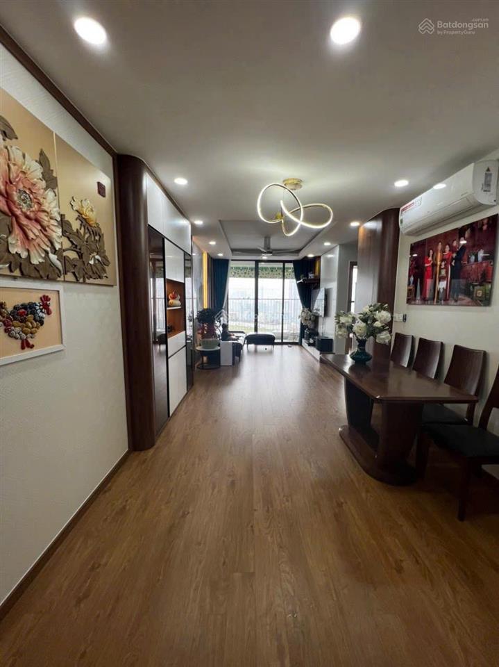 Cho thuê căn hộ 2 phòng ngủ the park home gần công viên cầu giấy 18 triệu/tháng