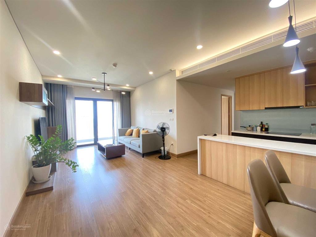 Hiếm! cho thuê căn hộ góc 3 phòng ngủ đủ đồ trục đẹp tòa sky park cầu giấy 26 triệu