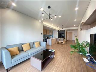 Hiếm! cho thuê căn hộ góc 3 phòng ngủ đủ đồ trục đẹp tòa sky park cầu giấy 26 triệu