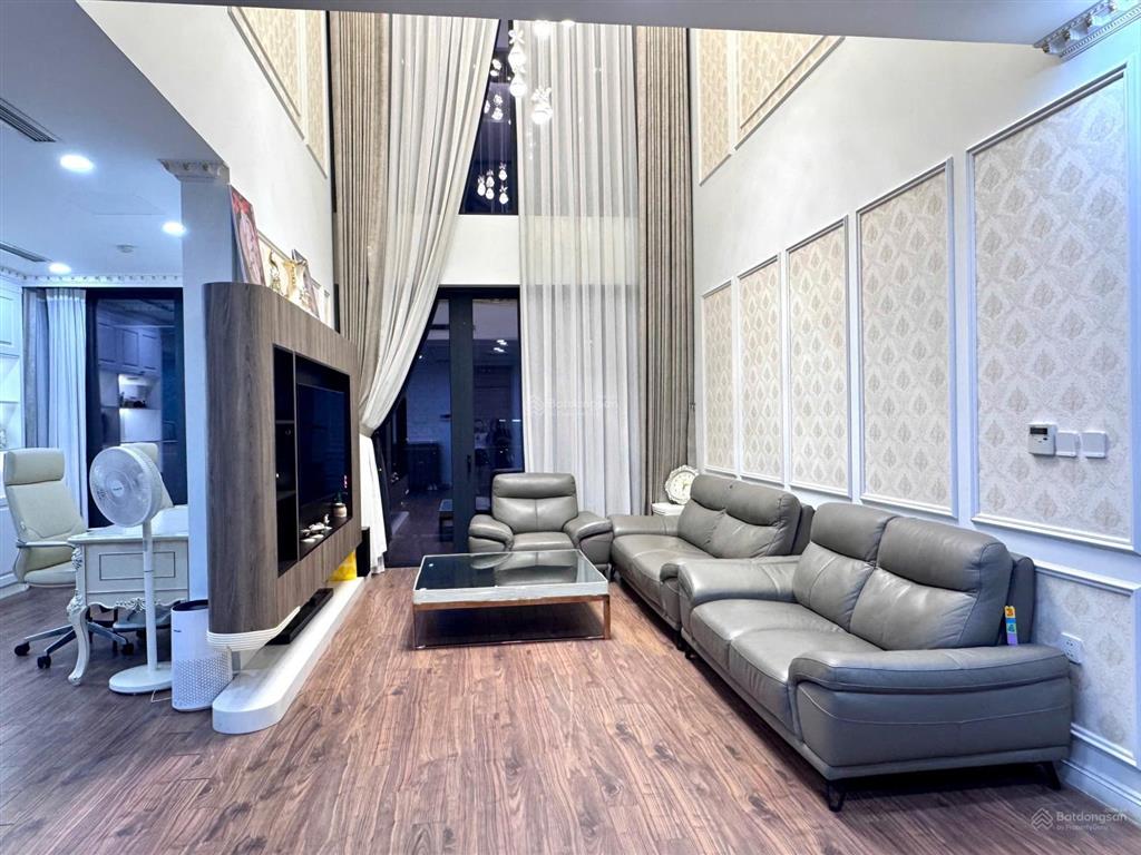 Hiếm! cho thuê căn duplex the zei nội thất cao cấp.  0966 573 ***