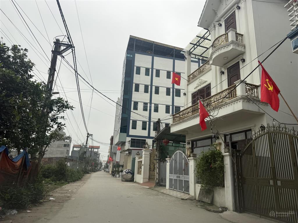 Cho thuê 1100m2 sẵn kho 350m2 + đất tại thanh lương. tiện làm kho, nhà ở công nhân