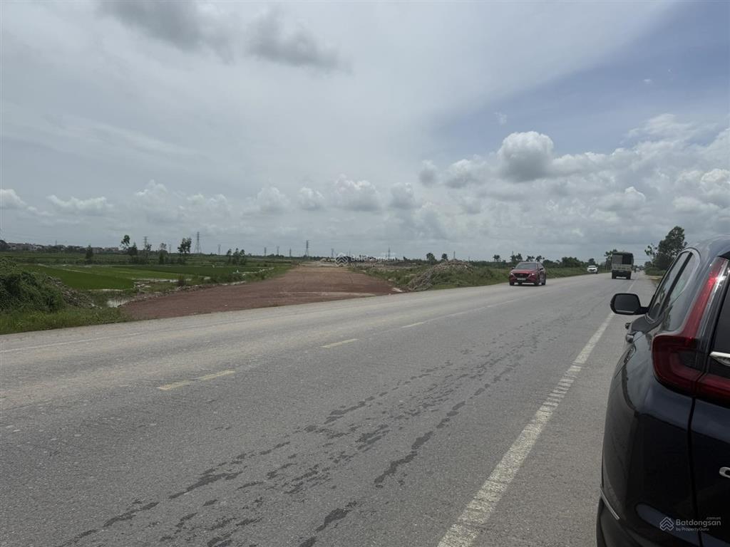 Bán đất trục chính yên giả dt 200m2, sát vđ4 và cụm cn quế võ 1. giá đầu tư