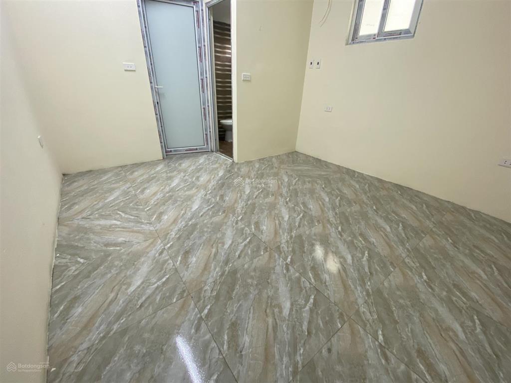 Cho thuê phòng trọ sát đh đại nam có điều hoà, nóng lạnh. không cọc. giá 2,3tr