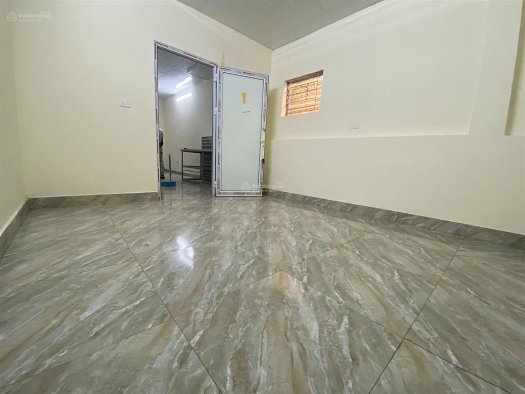Cho thuê phòng trọ sát đh đại nam có điều hoà, nóng lạnh. không cọc. giá 2,3tr