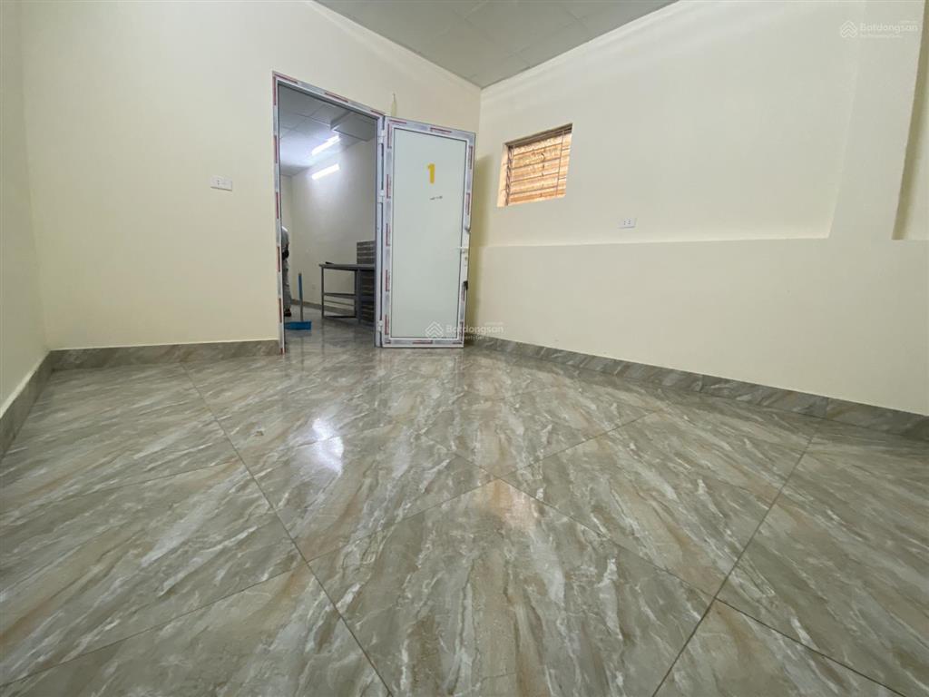 Cho thuê phòng trọ sát đh đại nam, sinh viên đi bộ đi học, đủ điều hoà, nóng lạnh. chỉ 2,3 tr/tháng