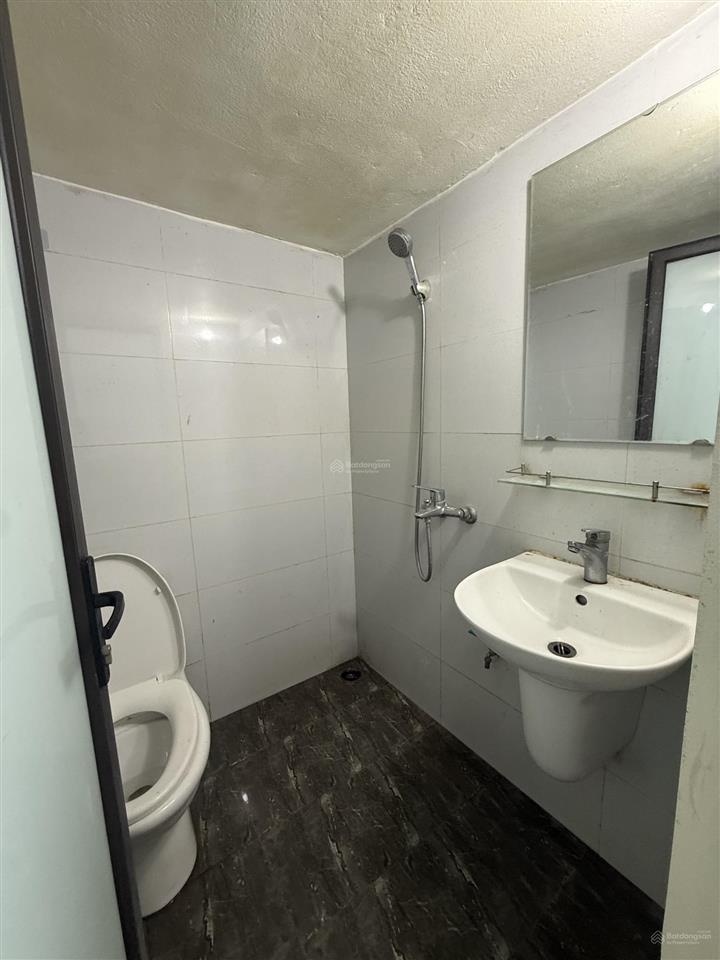Cho thuê phòng trọ tại đường phú lương 20m2, full đồ, khép kín, mới sơn. giá 2,5 triệu/tháng