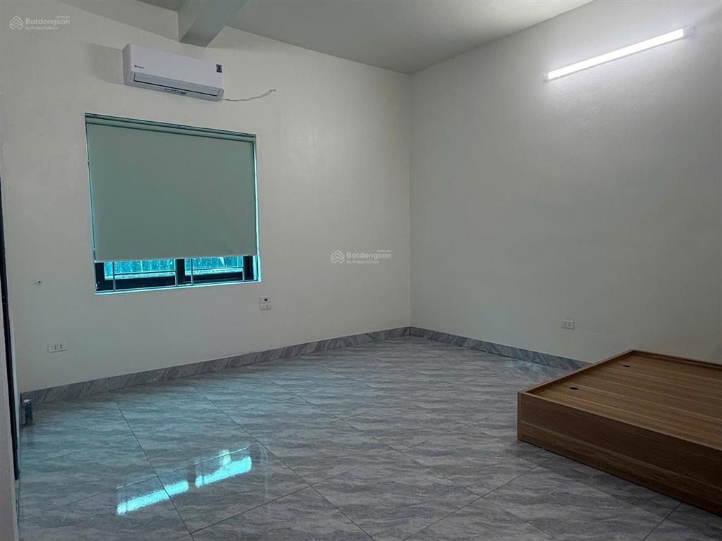 Phòng trọ cho sinh viên tại đường phố xốm 20m2, full đồ, khép kín. giá 2.5 triệu/tháng