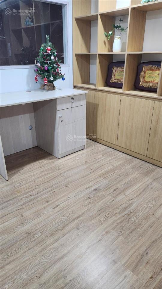 Cần cho thuê phòng ưu tiên sinh viên gần trường đại học nguyễn tất thành, phòng máy lạnh 2tr5/phòng