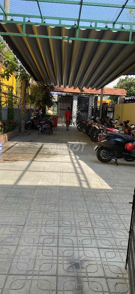Phòng Ngay Ngã Tư Thủ Đức , kế Trường Sư Phạm Kỹ Thuật