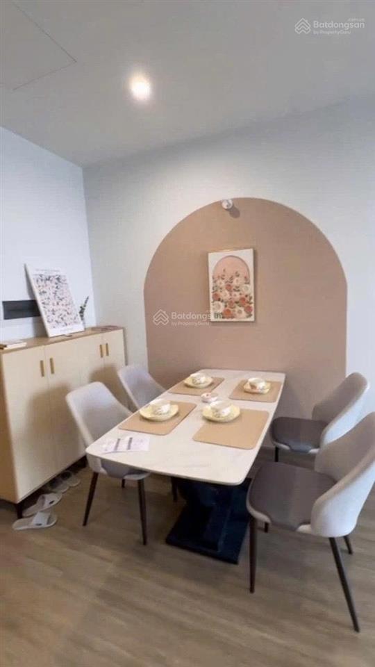 Bán nhanh căn góc 68m2 2pn full nội thất như hình giá 5.2 tỷ