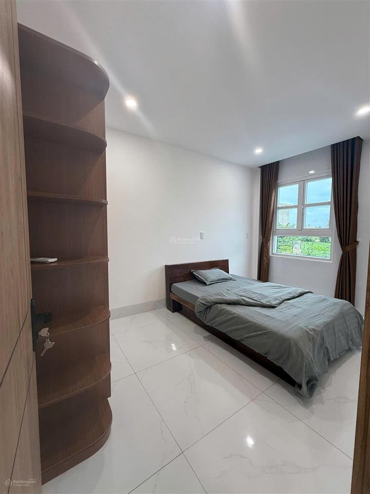 Bán căn nhà phố thăng long hiệp phước, dt 115m2, sổ đỏ. 6,4 tỷ full nội thất, sẵn hđ thuê.