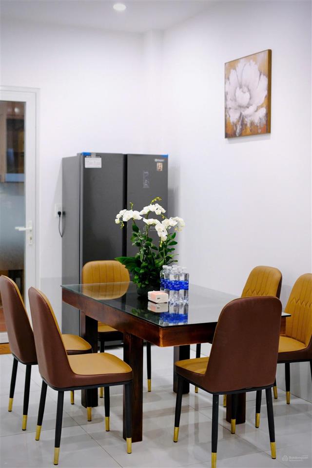 Bán căn nhà phố thăng long hiệp phước, dt 115m2, sổ đỏ. 6,4 tỷ full nội thất, sẵn hđ thuê.