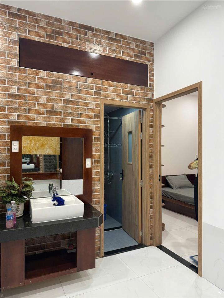 Cần bán căn nhà phố thăng long home mt 25b, dt 115m2, giá 6,3 tỷ. full nội thất, sẵn hđ thuê
