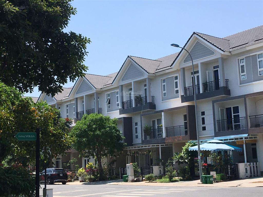 Bán nhà phố kdc park riverside, giá 10tỷ/ căn giảm giá nhanh cho khách thiện chí, quận 9 cũ