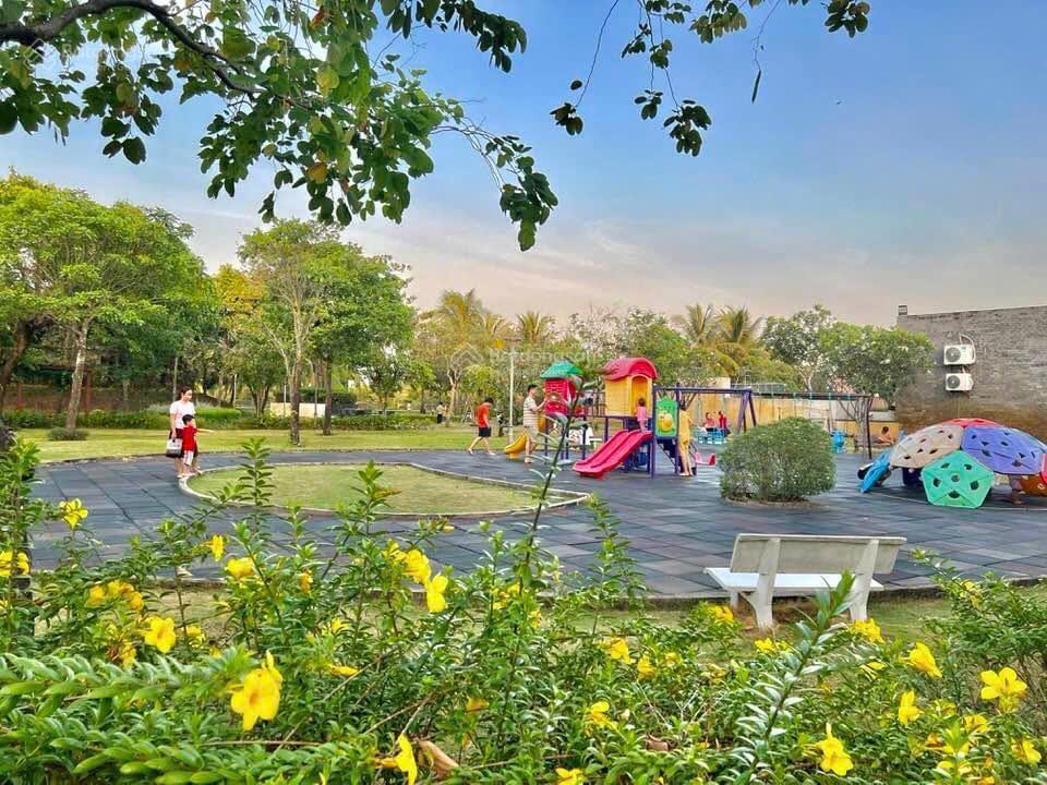 Bán nhà phố kdc park riverside, giá 10tỷ/ căn giảm giá nhanh cho khách thiện chí, quận 9 cũ