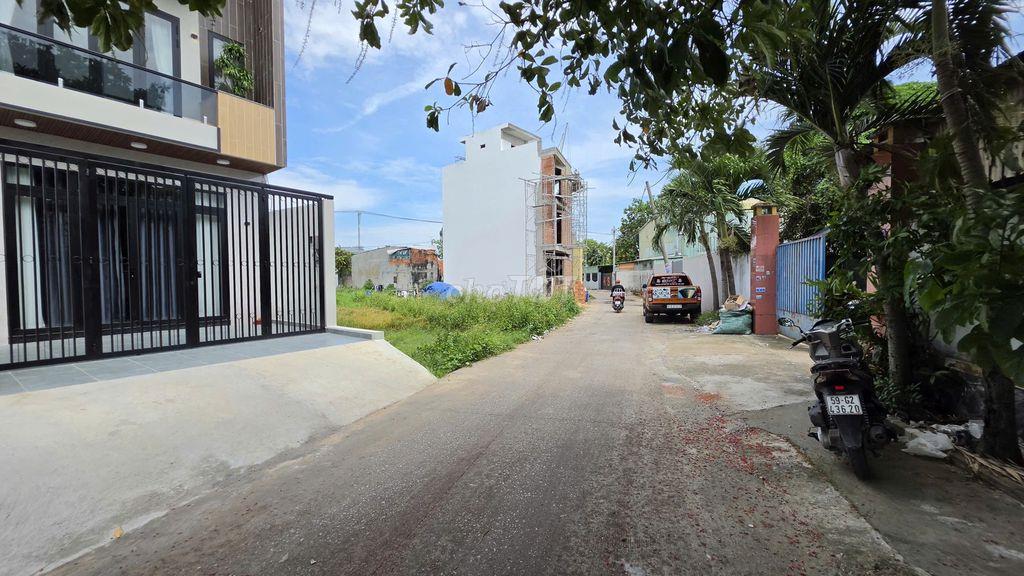 Nhà phố xinh 5x20, 01 lầu, gần công viên sinh thái, trường Phạm V Sáng
