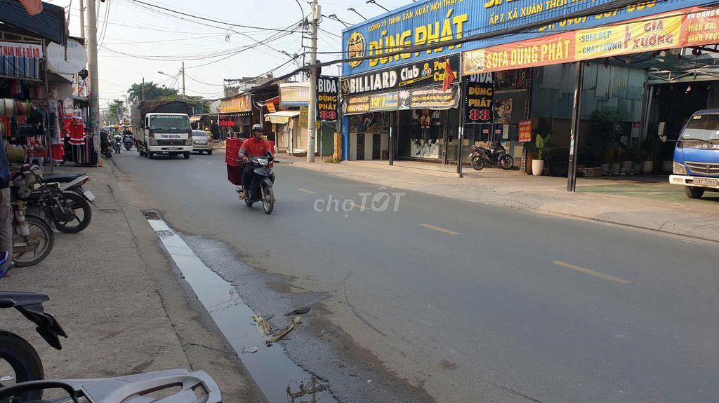 HOT-Nhà đẹp DT 5m*32m, có lửng, mặt tiền Phan Văn Hớn, gần chợ Đại Hải