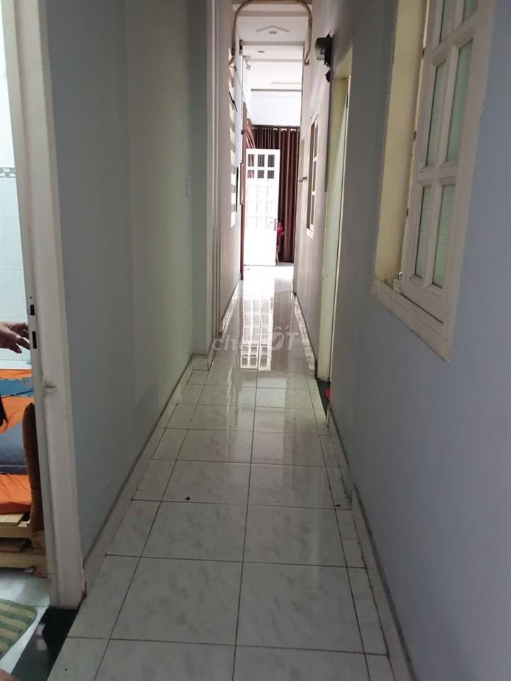 Bán gấp nhà vườn 8x20, đường 10m thông, gần chợ Bà Điểm