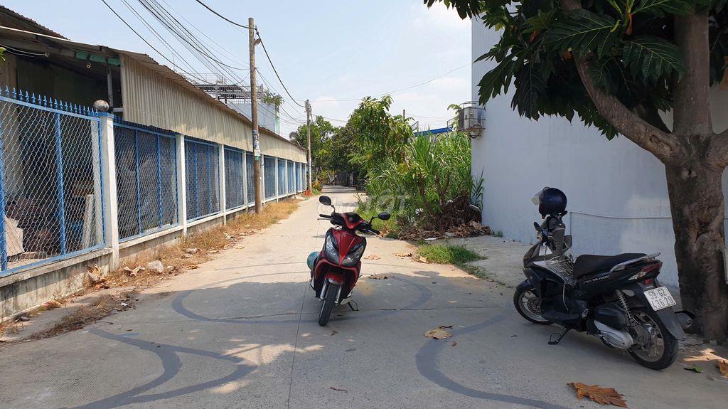 HOT- Đất thổ cư 5x30, hẻm Nguyễn Văn Bứa, gần ngã 3 Giồng, SHR