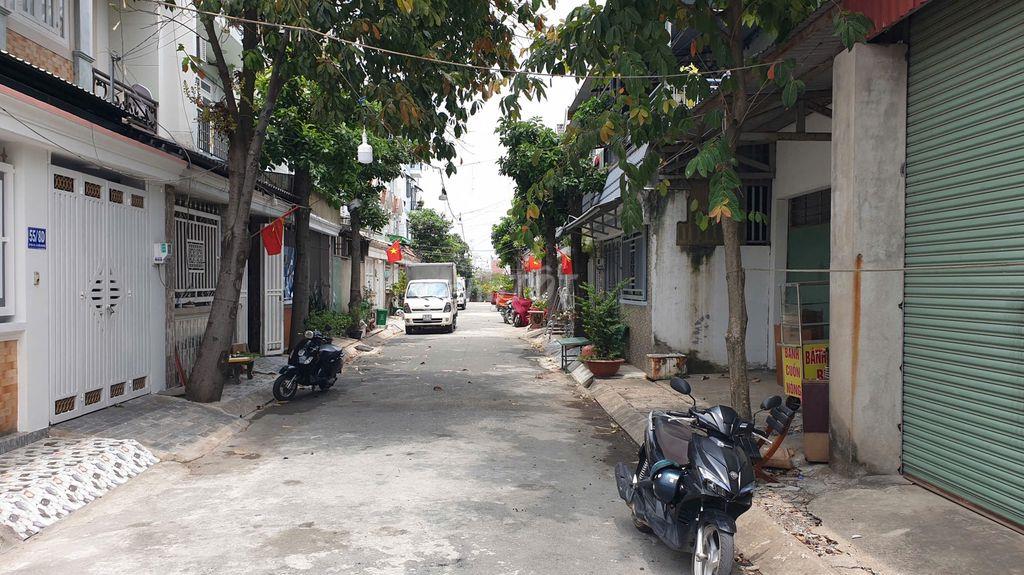 Đất thổ cư DT 140m2, đường nhựa 8m, gần ngã 4 Bà Điểm KCN Vĩnh Lộc A