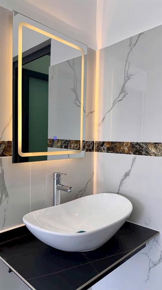 Nhà lầu DT 5x20 (3pn) gần chợ chữ S, ngã 4 Giếng Nước QL22, Hóc Môn