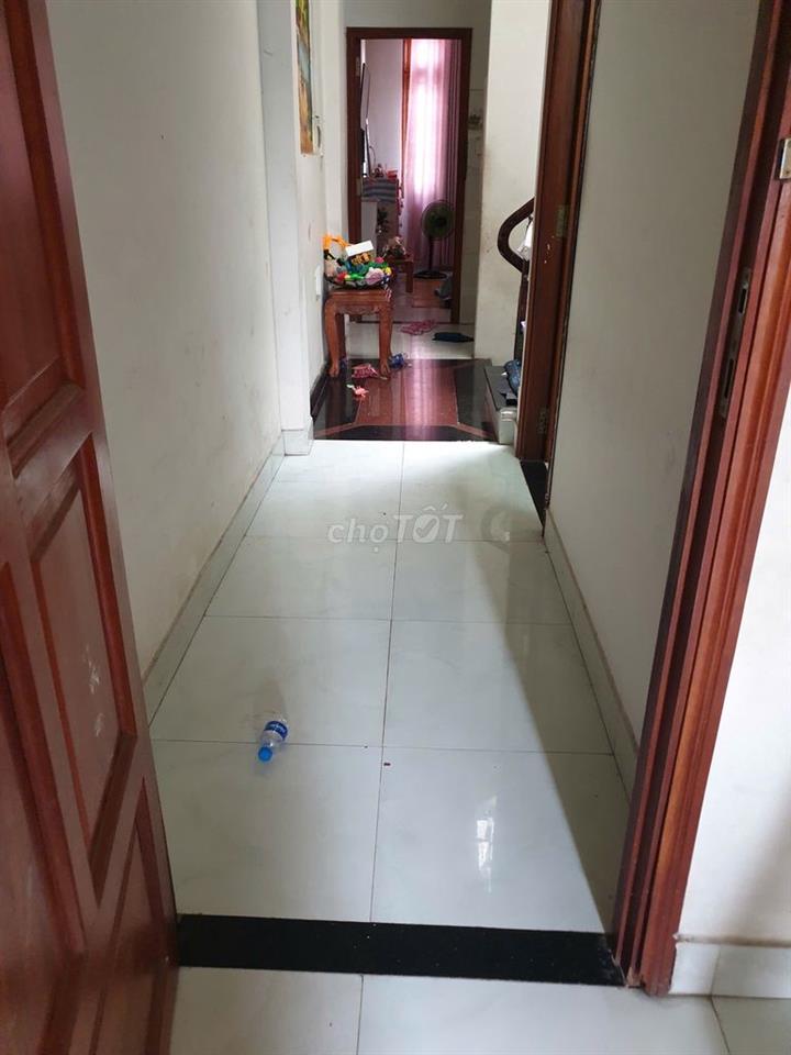 HOT-Nhà mặt tiền kinh doanh buôn bán 2 lầu DT 4x28, gần chợ Đại Hải HM
